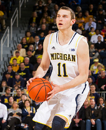 Nik Stauskas (11)