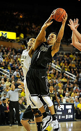 Jon Horford (15)