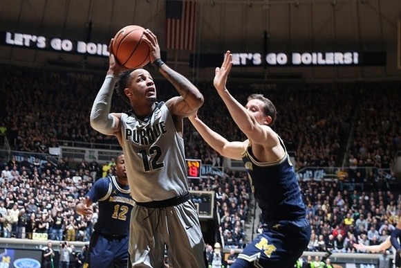 Muhammad-Ali Abdur-Rahkman (12) and Duncan Robinson (22)