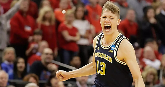 Moritz Wagner (13)