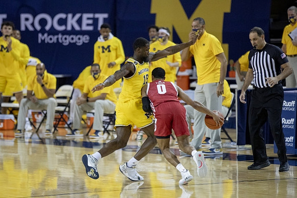 Chaundee Brown Jr. (15)