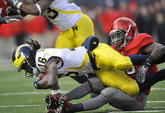 Denard Robinson (16)