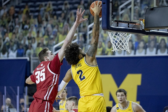 Isaiah Livers (2), Franz Wagner (21), and Hunter Dickinson (1)