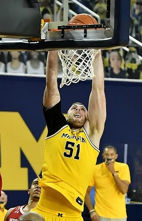Austin Davis (51)