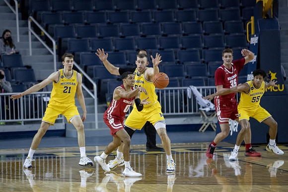 Franz Wagner (21), Austin Davis (51), and Eli Brooks (55)