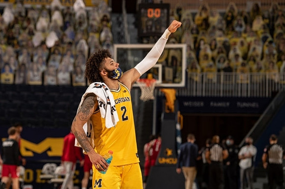 Isaiah Livers (2)