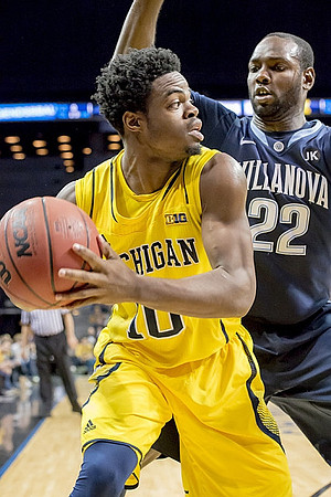 Derrick Walton Jr. (10)