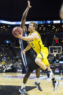 Spike Albrecht (2)
