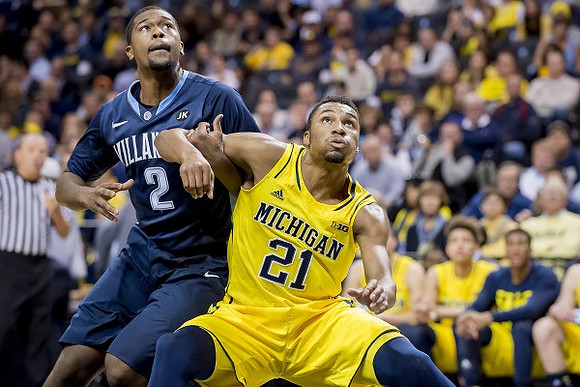 Zak Irvin (21)