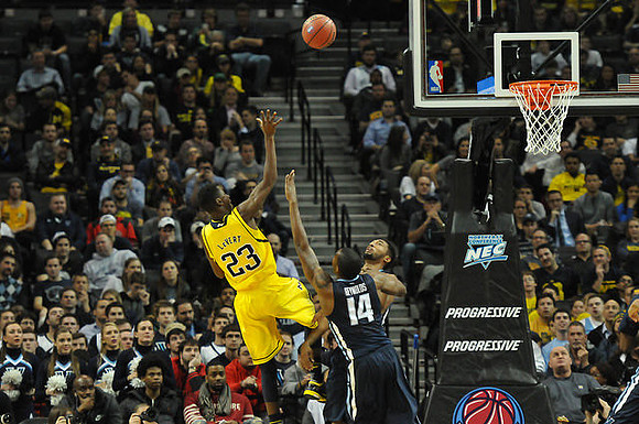 Caris LeVert (23)