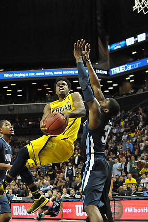 Derrick Walton Jr. (10)