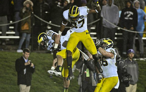 Jake Butt (88), Devin Funchess (87), and Joe Kerridge (36)