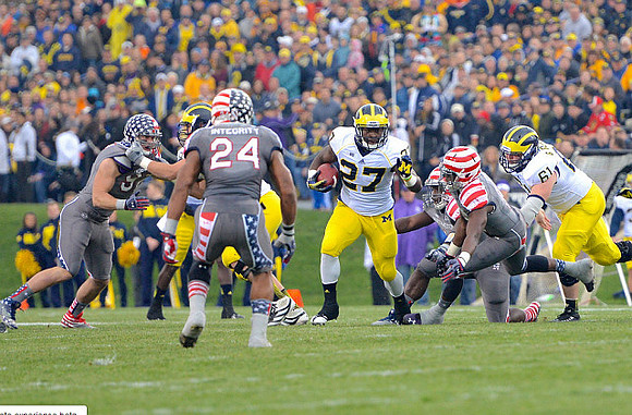 Derrick Green (27) and Graham Glasgow (61)
