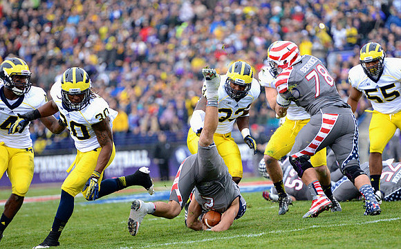 Cameron Gordon (4), Thomas Gordon (30), Taco Charlton (33), and Jibreel Black (55)