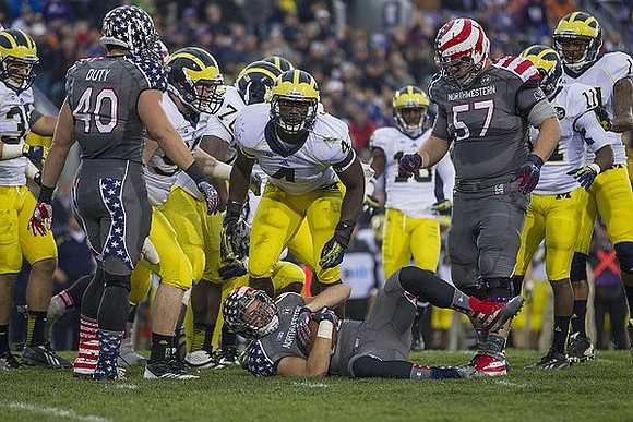 Joe Bolden (35), Ryan Glasgow (96), Quinton Washington (76), Cameron Gordon (4), Blake Countess (18), and Courtney Avery (11)