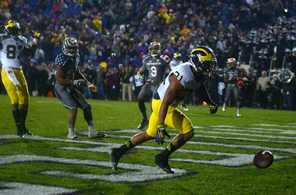 Devin Funchess (87) and Jeremy Gallon (21)