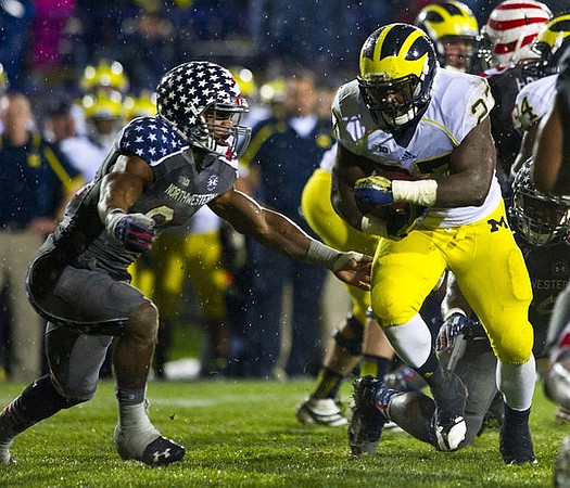 Derrick Green (27) and A.J. Williams (84)