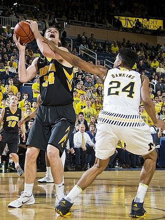 Aubrey Dawkins (24)
