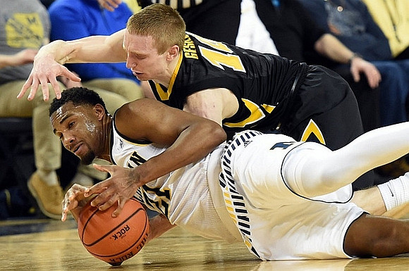 Zak Irvin (21)