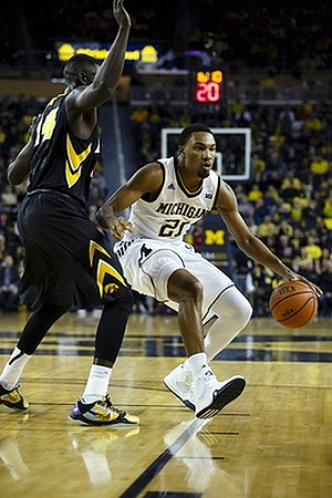 Zak Irvin (21)