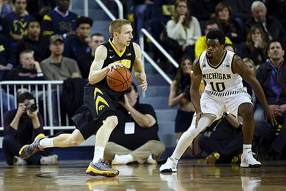 Derrick Walton Jr. (10)