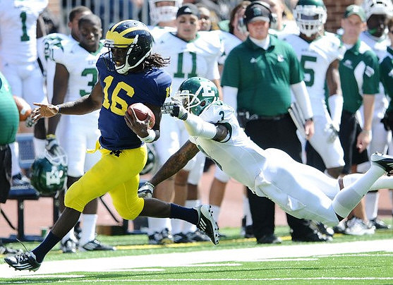 Denard Robinson (16)
