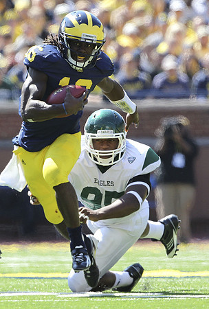 Denard Robinson (16)