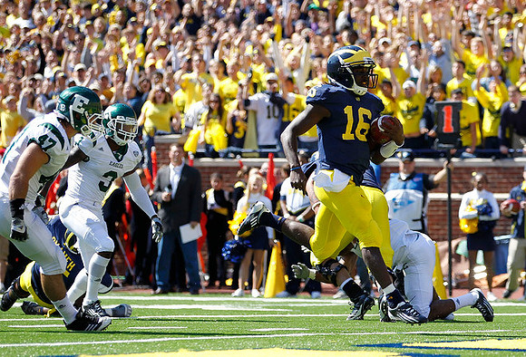 Denard Robinson (16)