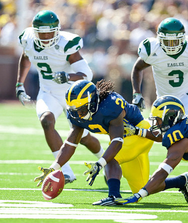 Vincent Smith (2) and Jeremy Gallon (10)