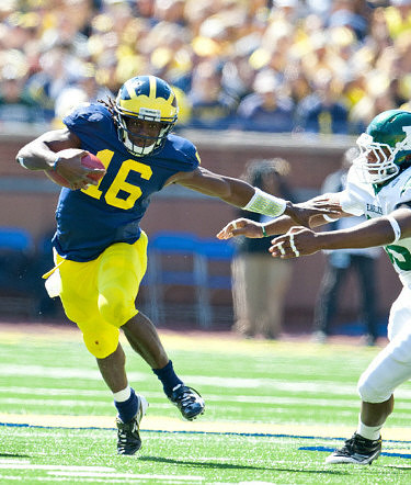 Denard Robinson (16)
