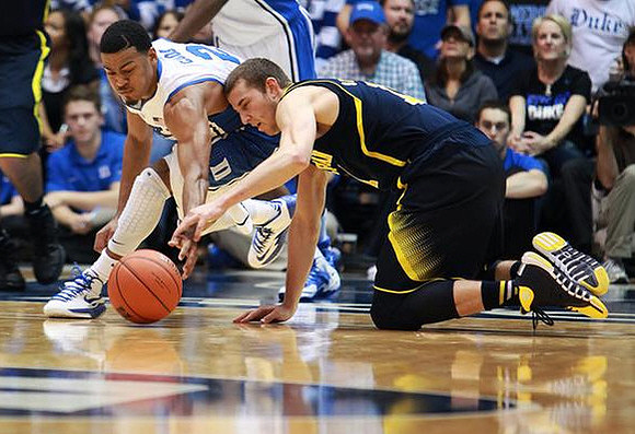 Nik Stauskas (11)