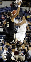 Darius Morris (4)