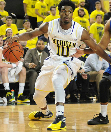 Derrick Walton Jr. (10)