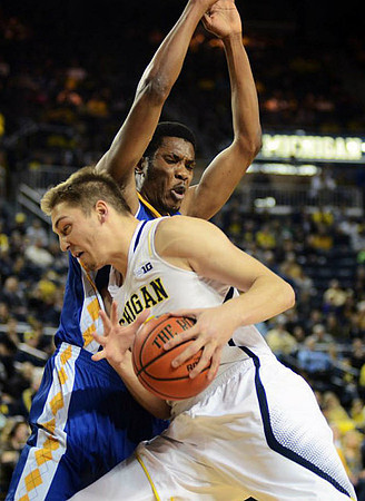 Austin Hatch (30)