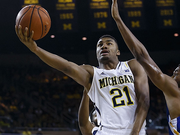 Zak Irvin (21)