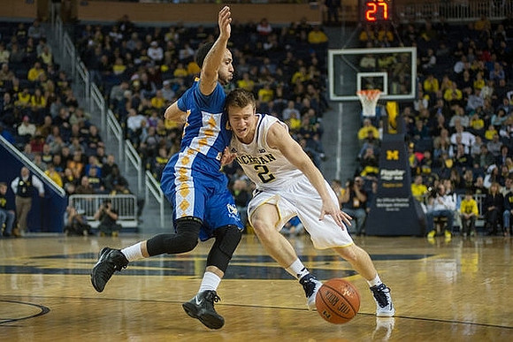 Spike Albrecht (2)