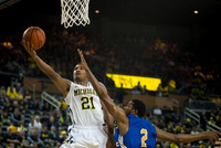 Zak Irvin (21)