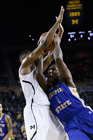 Zak Irvin (21)
