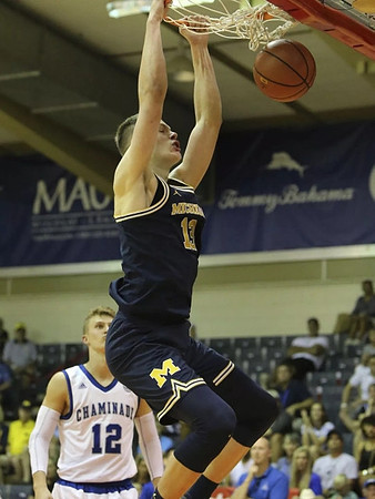 Moritz Wagner (13)