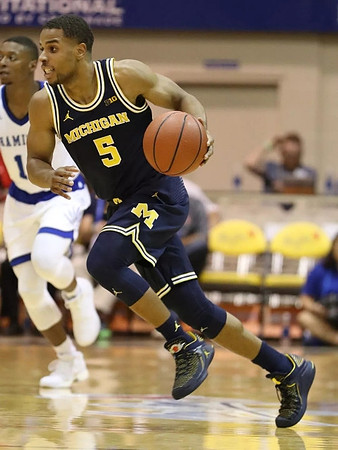 Jaaron Simmons (5)