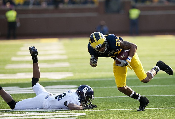 Roy Roundtree (21)