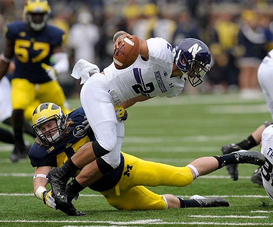 Frank Clark (57) and Jake Ryan (47)