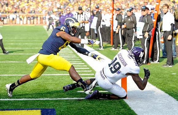 Raymon Taylor (6)