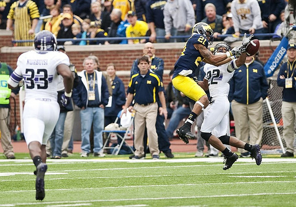 Roy Roundtree (21)