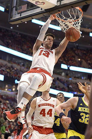 Aubrey Dawkins (24) and Ricky Doyle (32)
