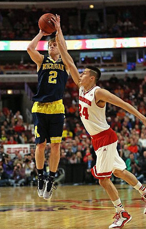 Spike Albrecht (2)