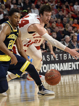 Zak Irvin (21)
