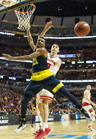 Zak Irvin (21)