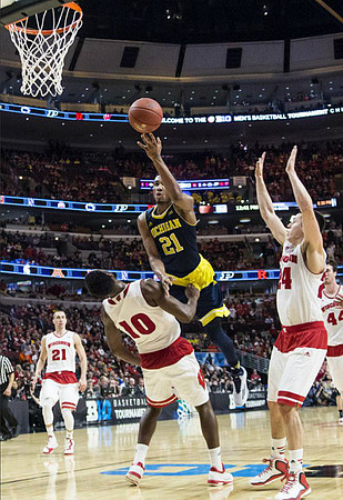 Zak Irvin (21)