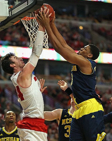 Zak Irvin (21), Ricky Doyle (32), and Kameron Chatman (3)
